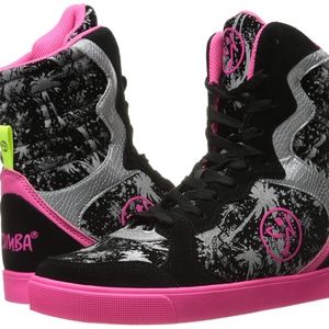 Elevate Street Snickers